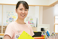 事務リーダー:塩崎 千夏